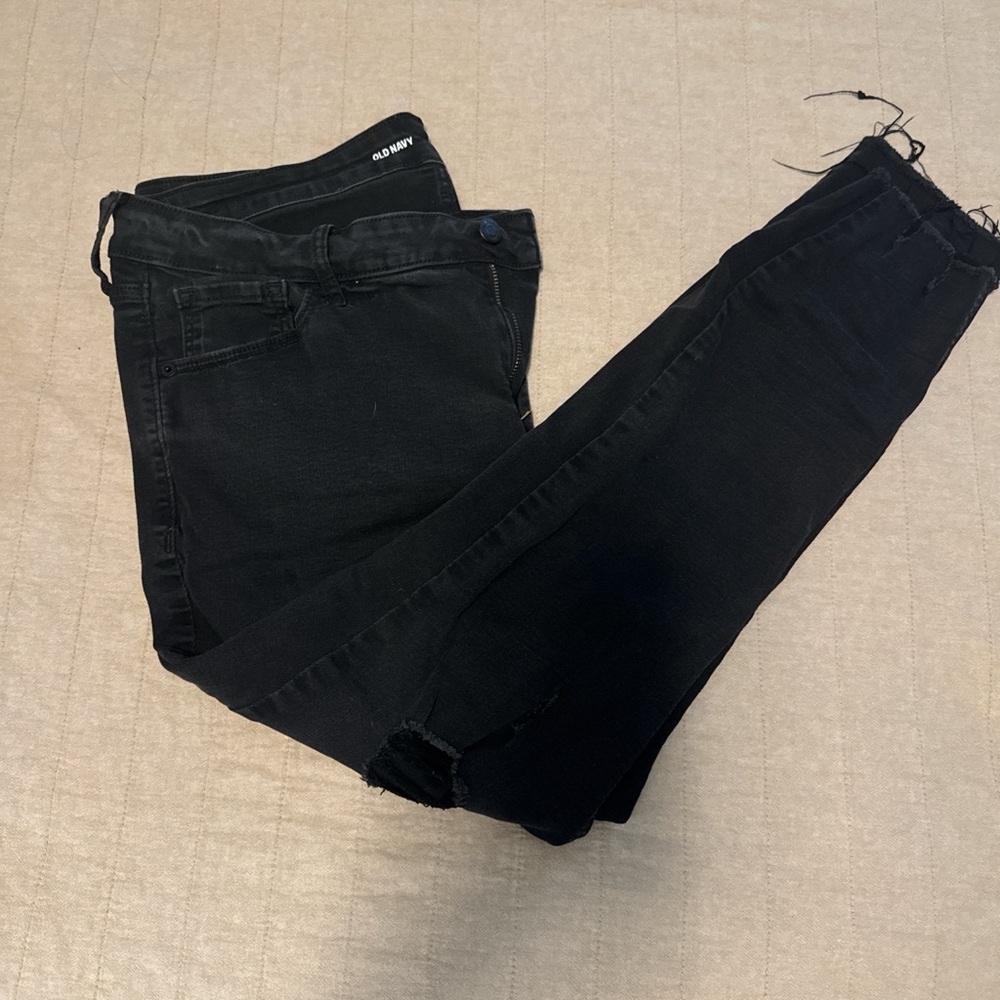 Old Navy Women's Black Skinny Jeans